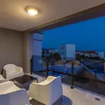 Διαμέρισμα Joy Krk Town