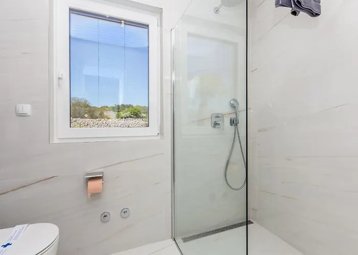 Joy アパート クルク